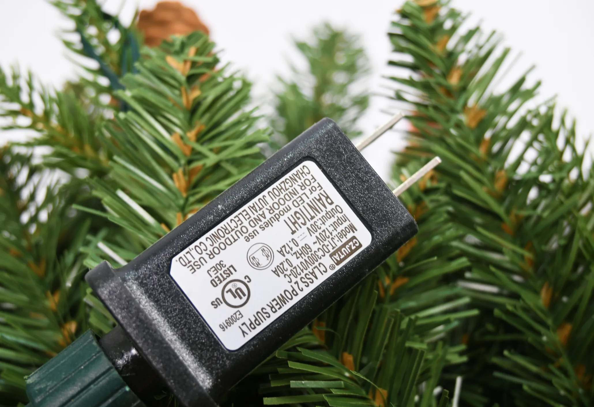 NONUO Artificial Christmas Trees for Every Home, Great Value